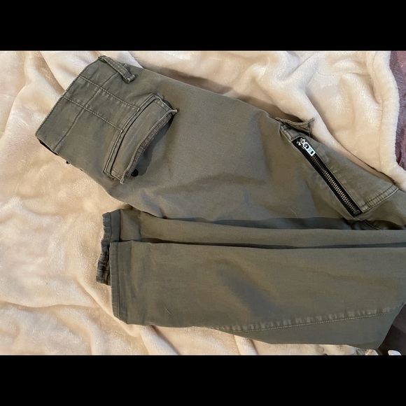 Rag & Bone olive grey jeans - Picture 5 of 6